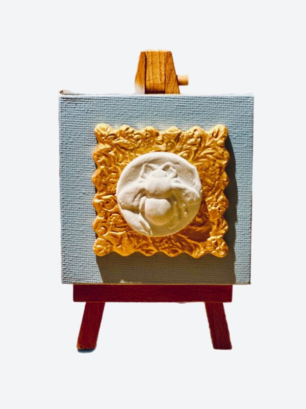 White Bee Intaglio on Gold and Blue - Image 3